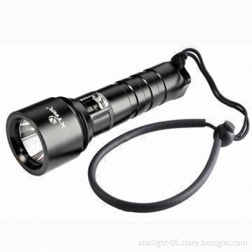 820 Lumen LED U2 Diving Flashlight (D06 U2)